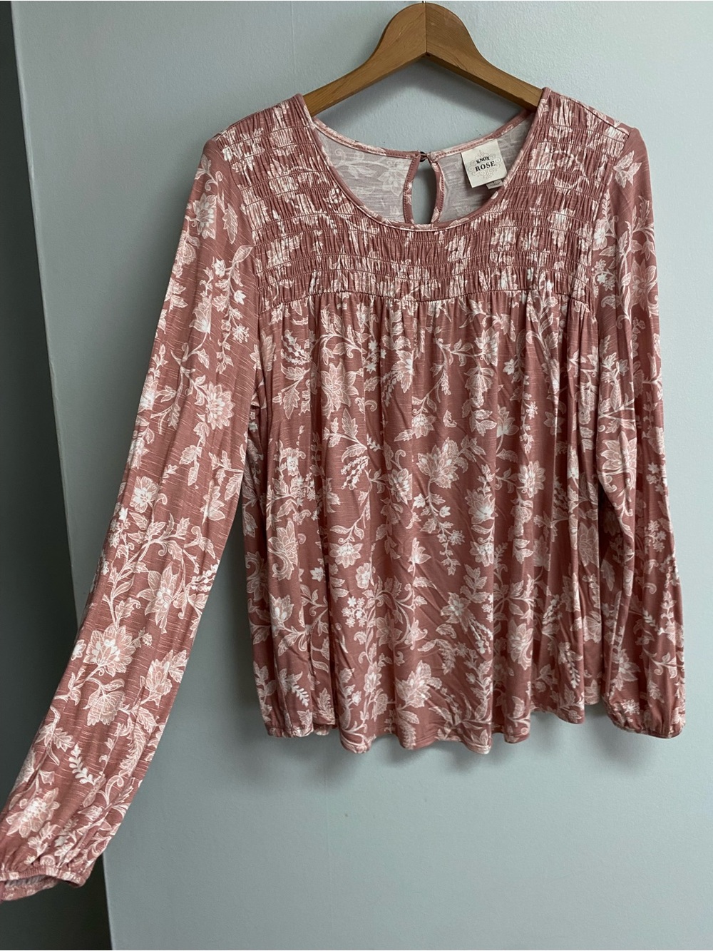KNOX ROSE TOP - LARGE - Picture 3 of 9